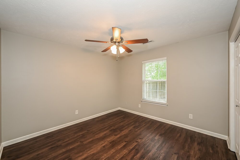 3-Bed Rental on 222 Hermitage Dr photo 14