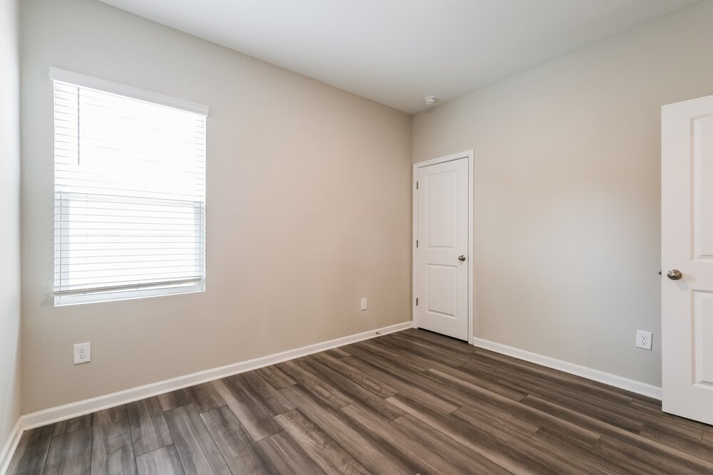 3-Bed Rental on 590 Knightsbridge Lane photo 14