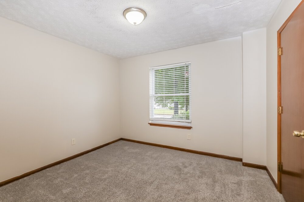3-Bed Rental on 10357 Briarbay Dr photo 14