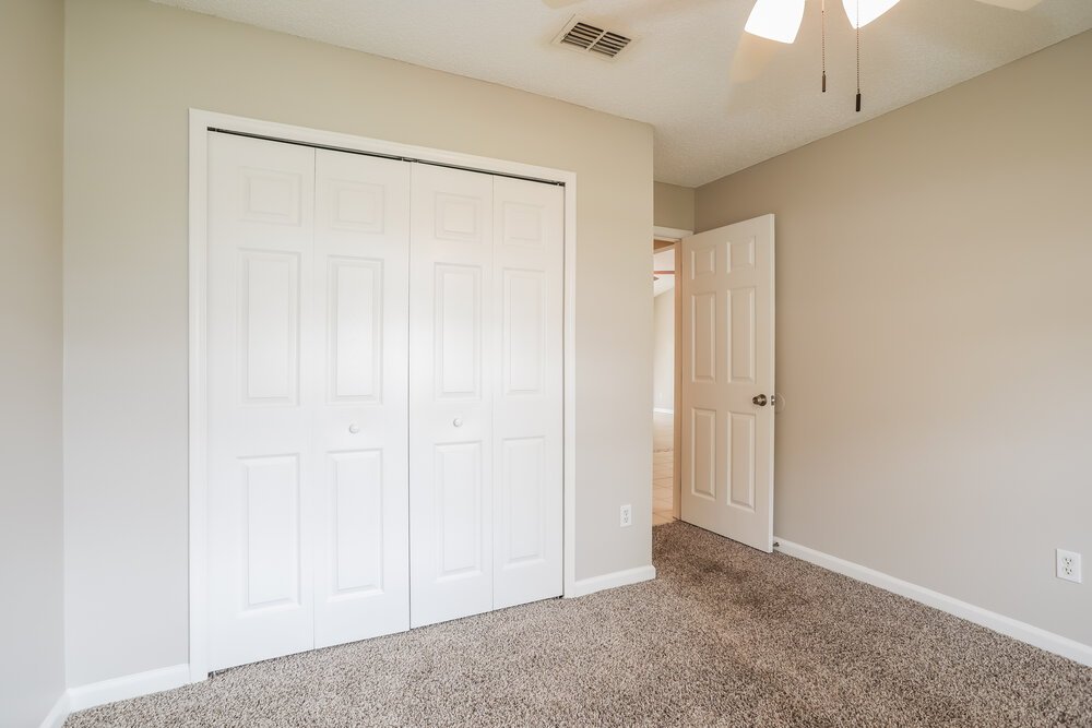 3-Bed Rental on 7835 Longhorn Cir photo 14