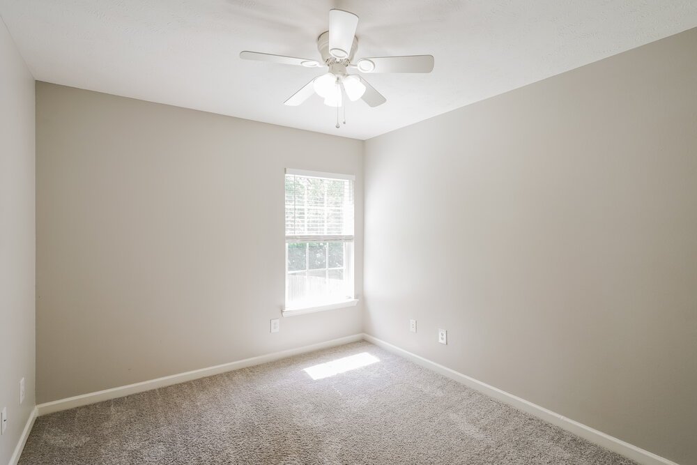 3-Bed Rental on 913 Birchmill Pt photo 14