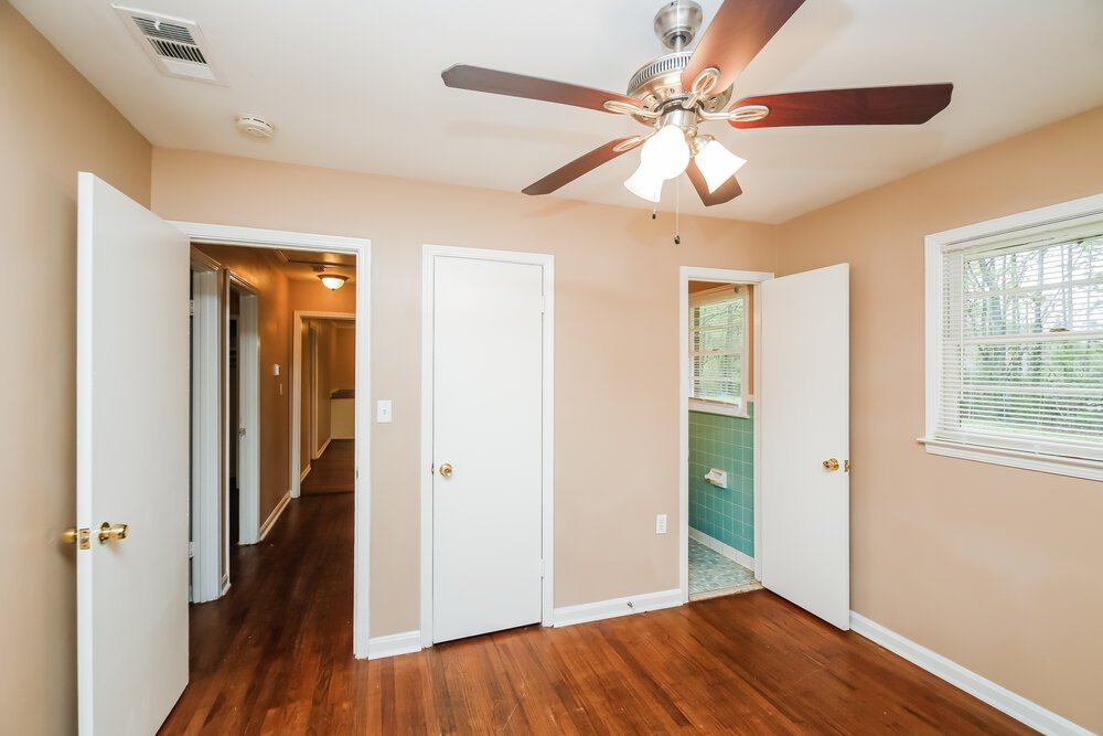 3-Bed Rental on 4647 Big B photo 14