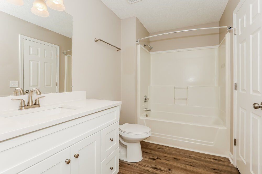 3-Bed Rental on 2409 Racquet Club photo 14