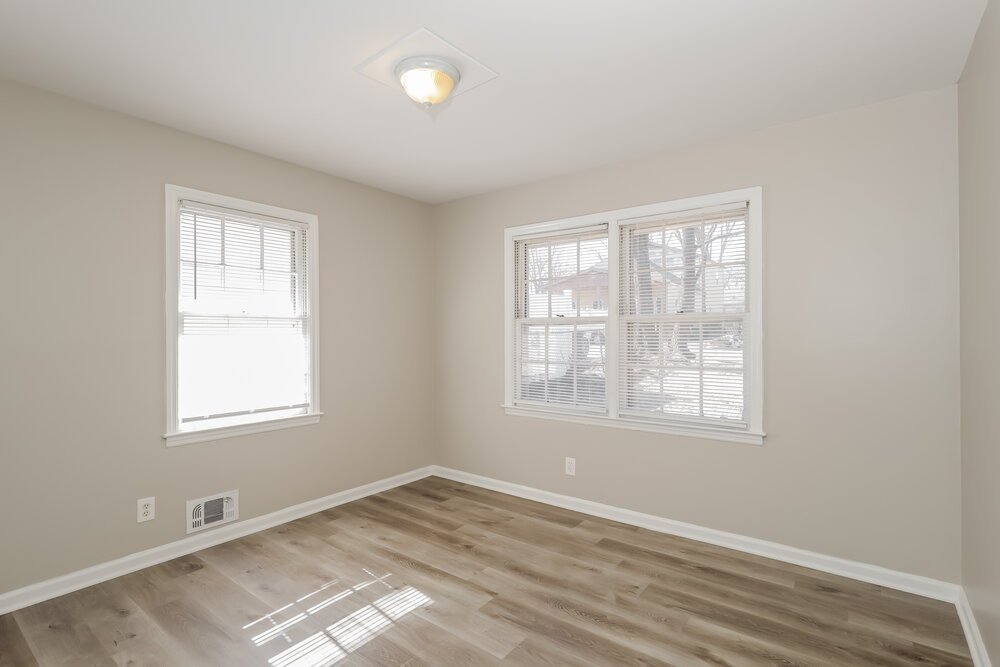 3-Bed Rental on 3276 Elm St photo 14