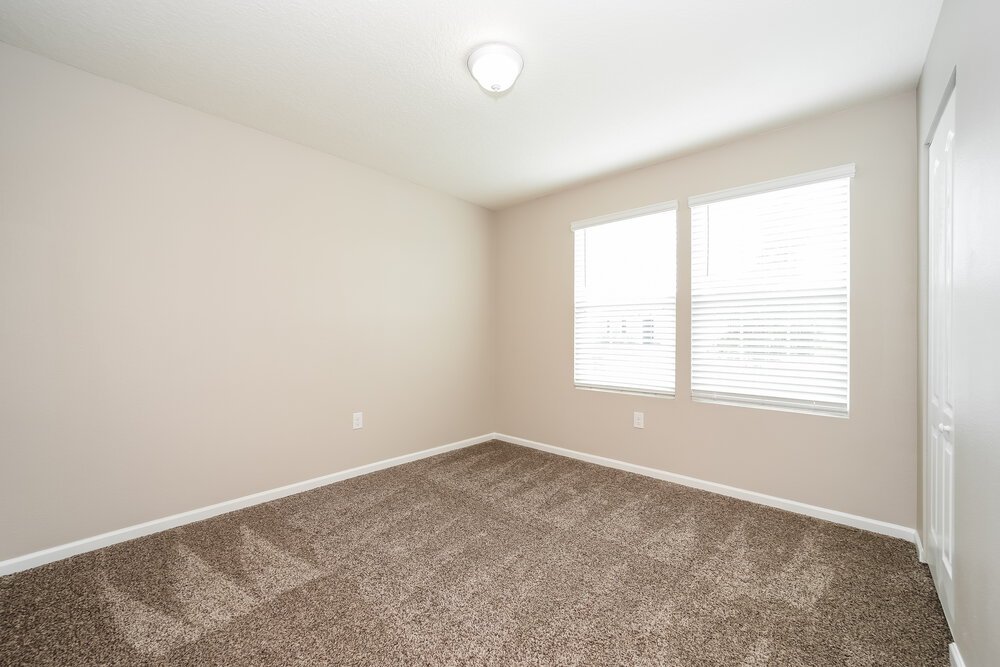4-Bed Rental on 3586 Derby Forest photo 14
