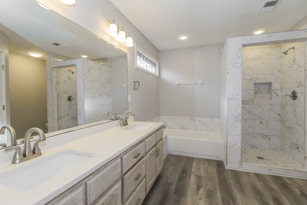 3-Bed Rental on 9339 Chimneyrock Blvd photo 14