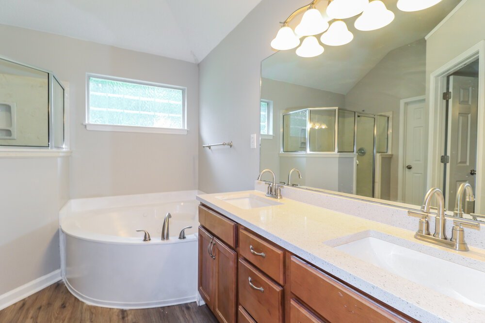 3-Bed Rental on 9728 Tucker Creek photo 14