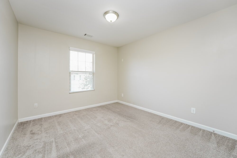 4-Bed Rental on 3458 Sandstone Trl photo 14
