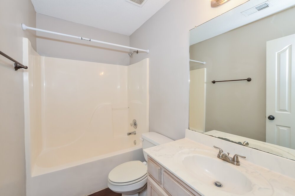 3-Bed Rental on 1859 Winners Circle photo 15