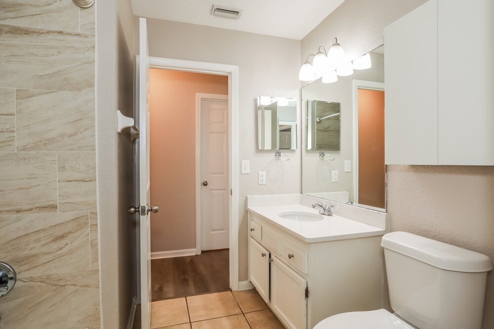 4-Bed Rental on 1306 Ardmore St photo 15