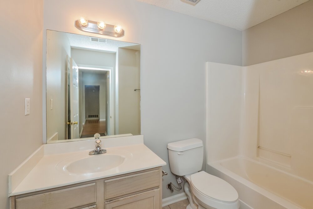 3-Bed Rental on 6967 Naples Dr photo 15