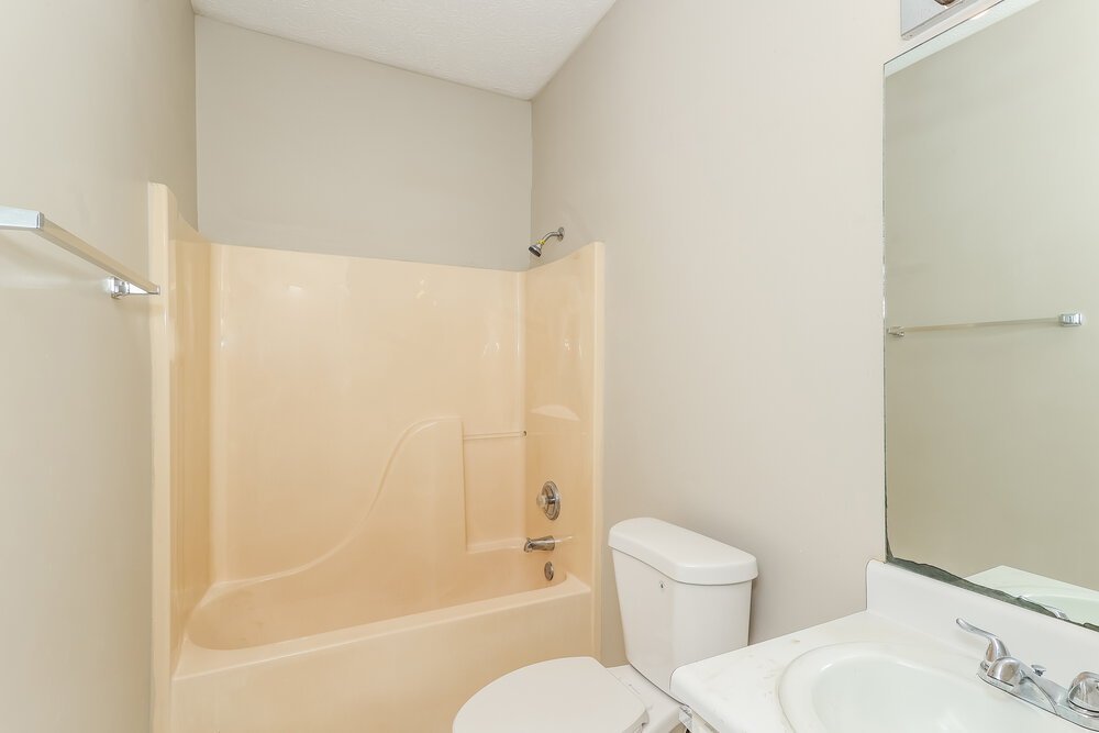 3-Bed Rental on 495 Anna Ave photo 15