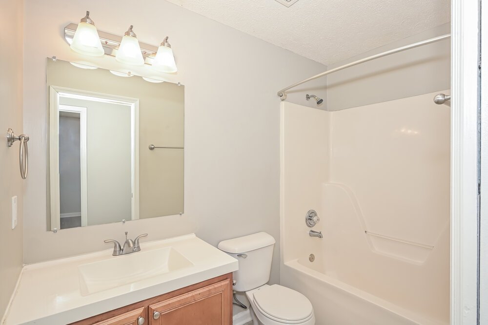 3-Bed Rental on 1703 Jimmy Cv photo 15