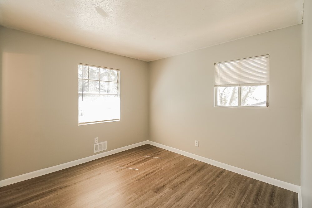 3-Bed Rental on 8392 San Jose photo 15