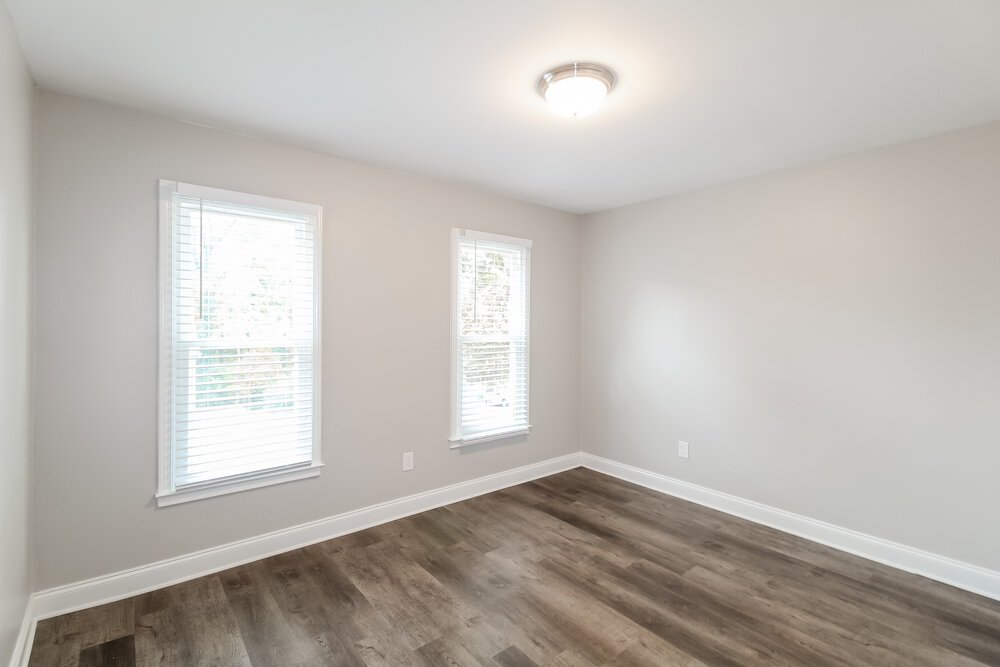 3-Bed Rental on 2570 Broadmoor Ct photo 15
