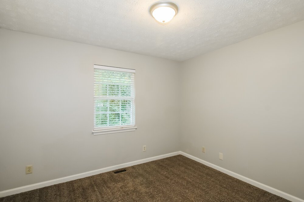 3-Bed Rental on 1169 Granite Ln photo 15