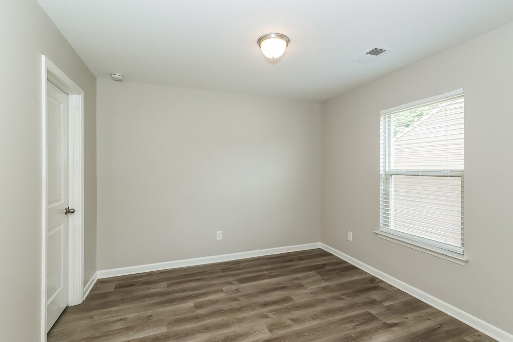 4-Bed Rental on 117 Worthing Ln photo 15