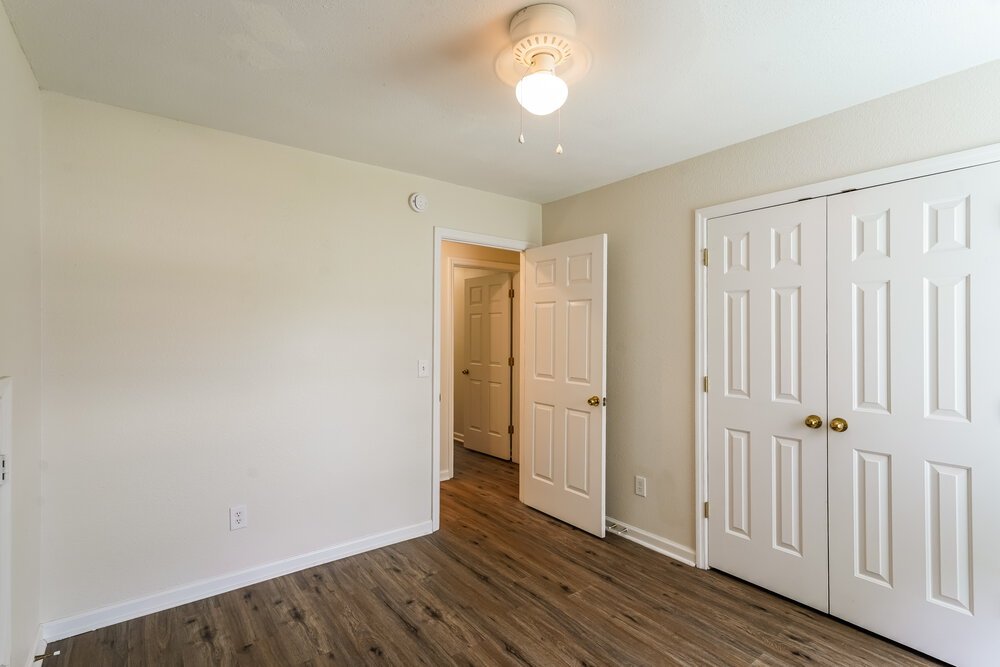 3-Bed Rental on 608 Birchbrook Ct photo 15