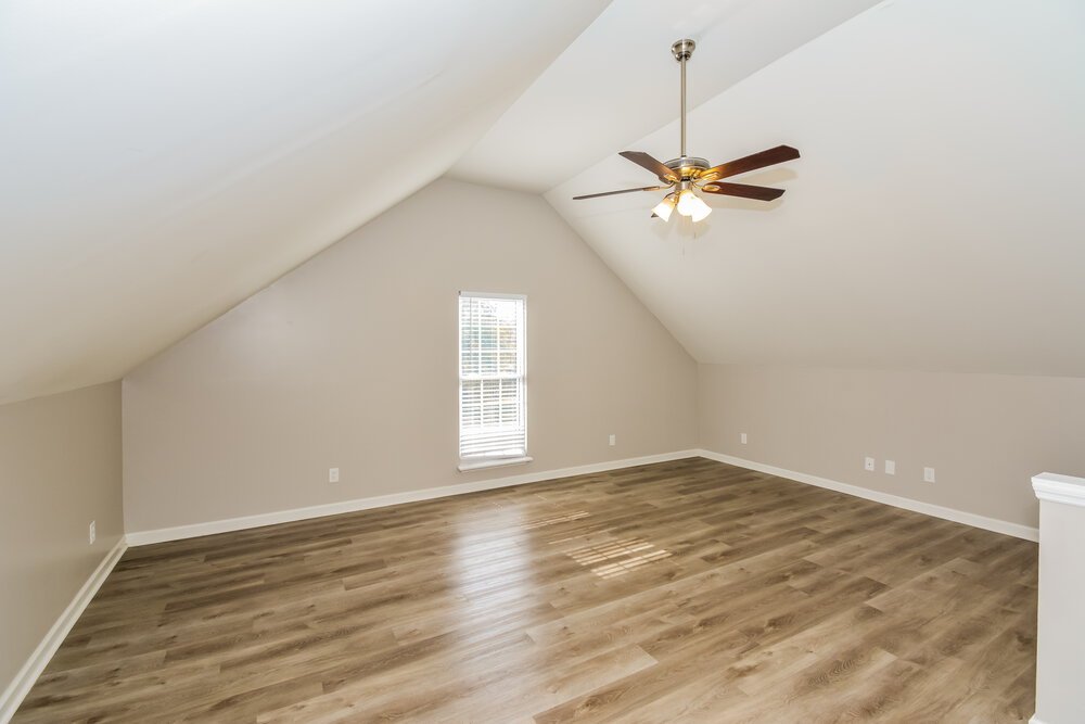 3-Bed Rental on 7660 S Swift photo 15