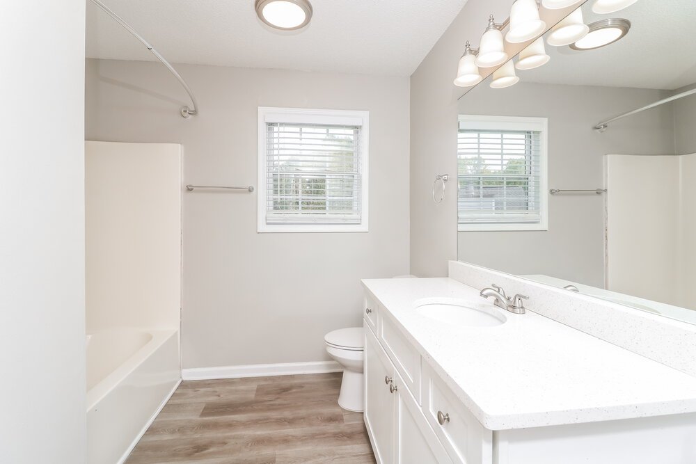 3-Bed Rental on 417 Remington Ct photo 15