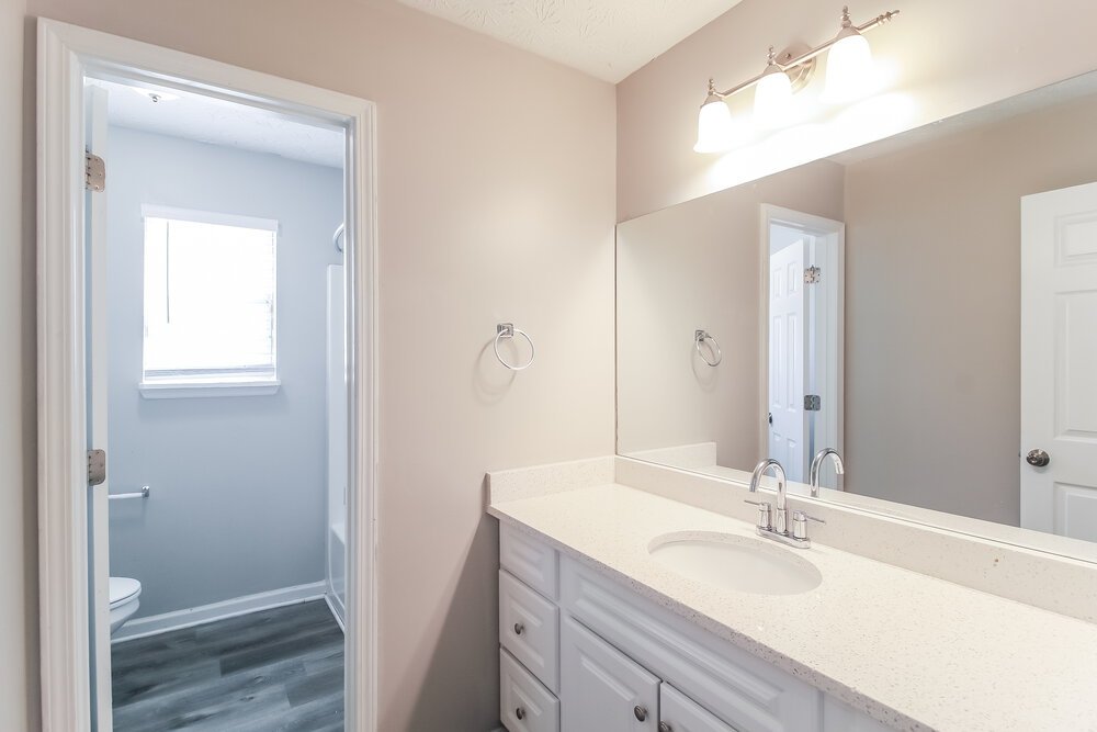 3-Bed Rental on 3505 Creekview Dr photo 15