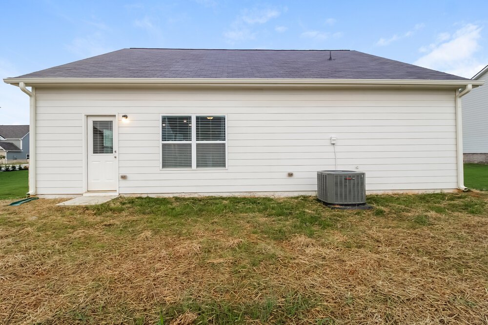 3-Bed Rental on 108 Innis Brook photo 15