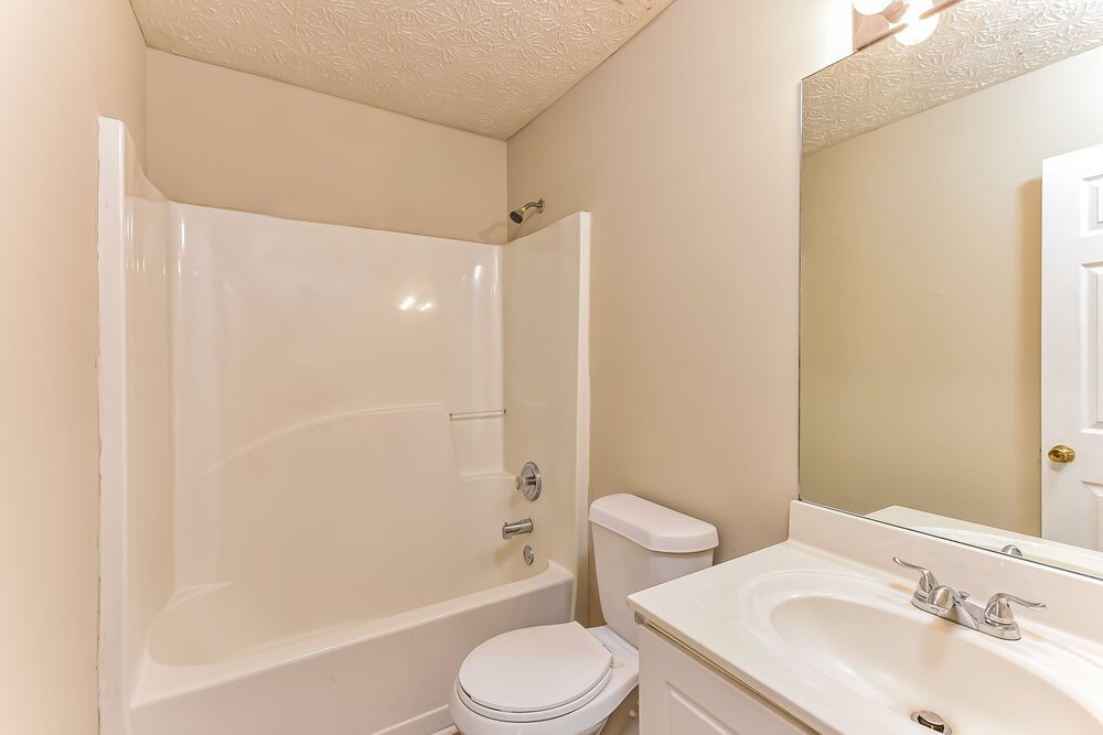 4-Bed Rental on 735 Bridgewood Ct photo 15