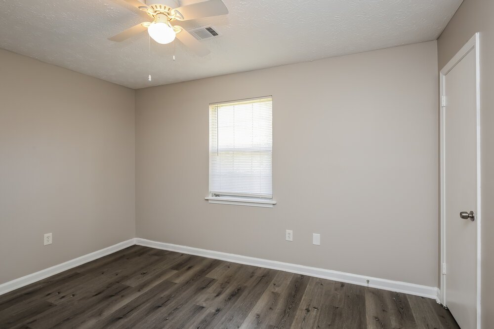 3-Bed Rental on 5961 Garner Rd photo 15