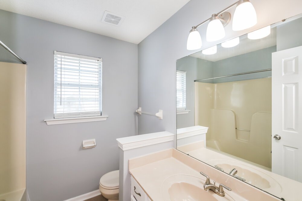 3-Bed Rental on 11203 Cashmere Wood photo 15