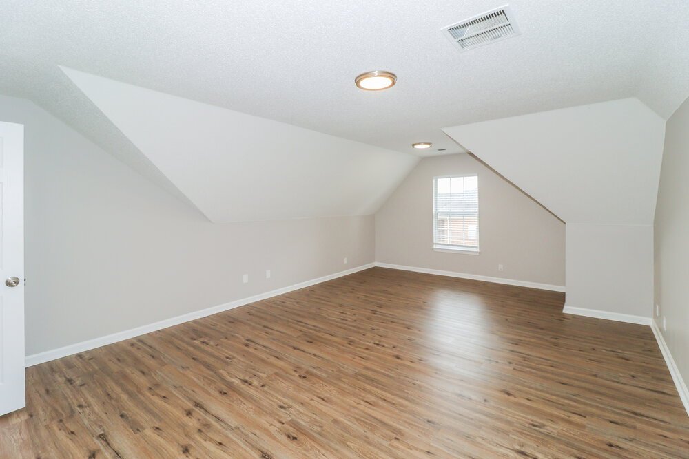 3-Bed Rental on 9728 Tucker Creek photo 15