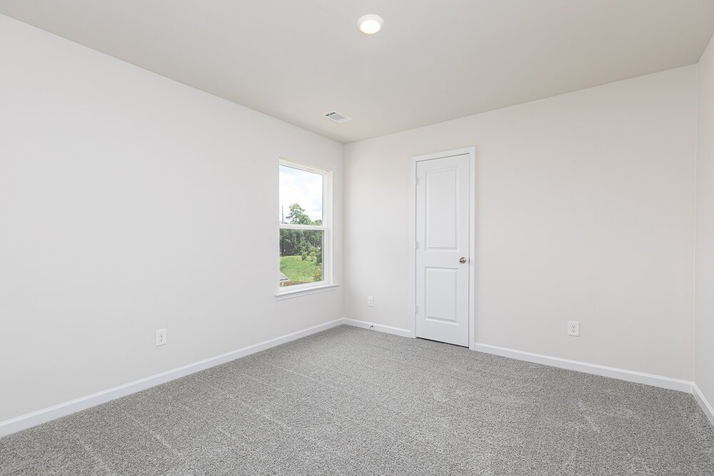 4-Bed Rental on 729 Berkeley Dr photo 15