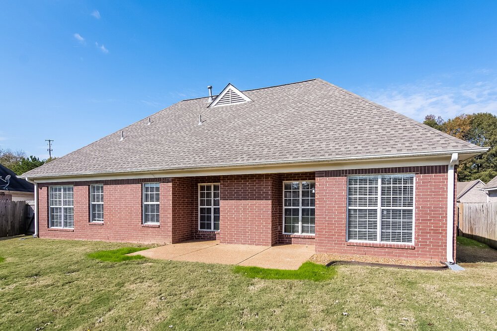 4-Bed Rental on 5820 Lillian Bend photo 15