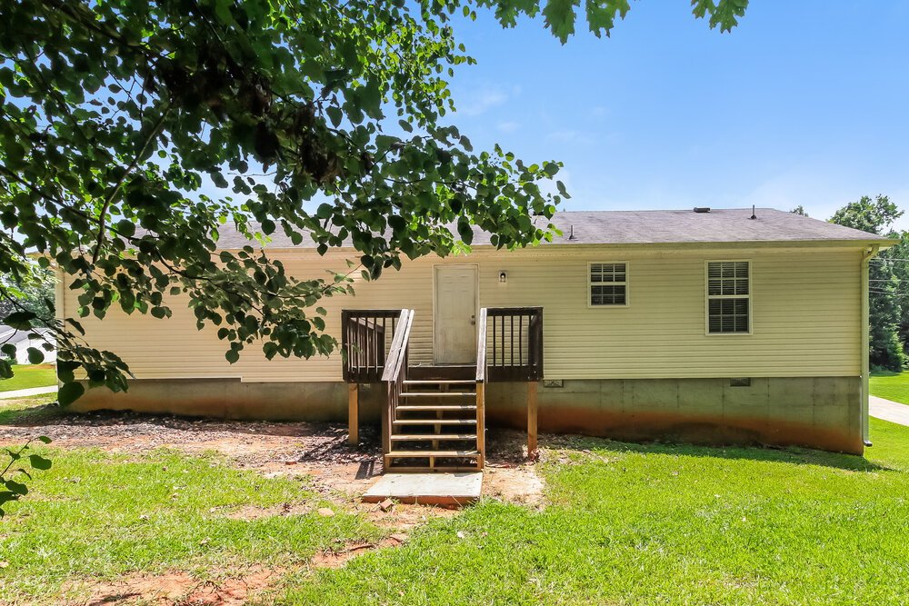 3-Bed Rental on 60 Hunters Ridge photo 15