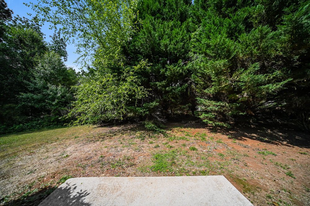 3-Bed Rental on 204 Adam Cir photo 15