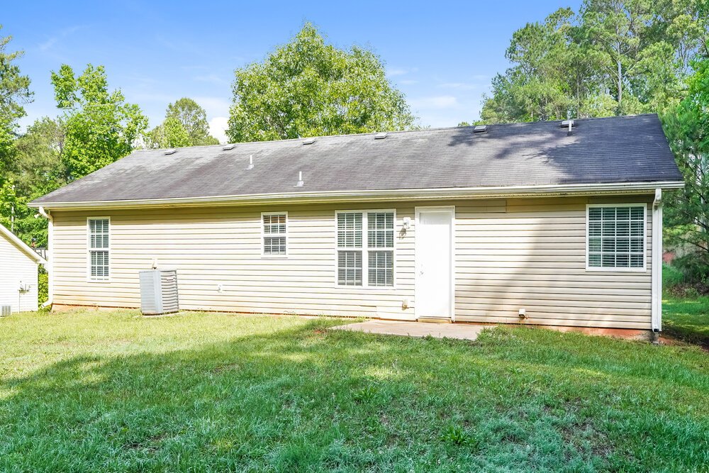 4-Bed Rental on 243 Rocky Point photo 15