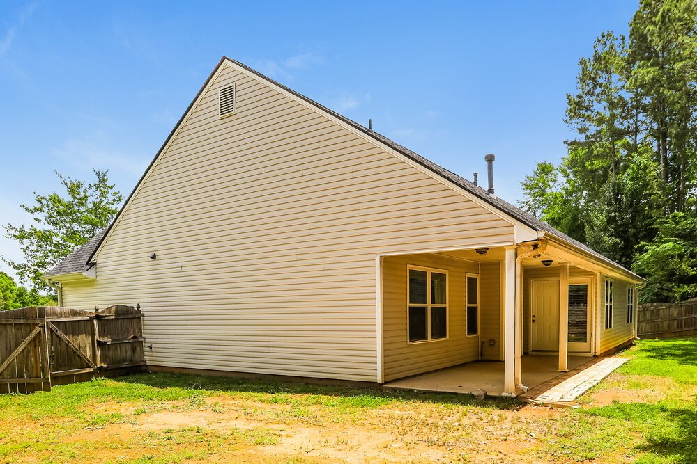 3-Bed Rental on 225 Comet Ct photo 15