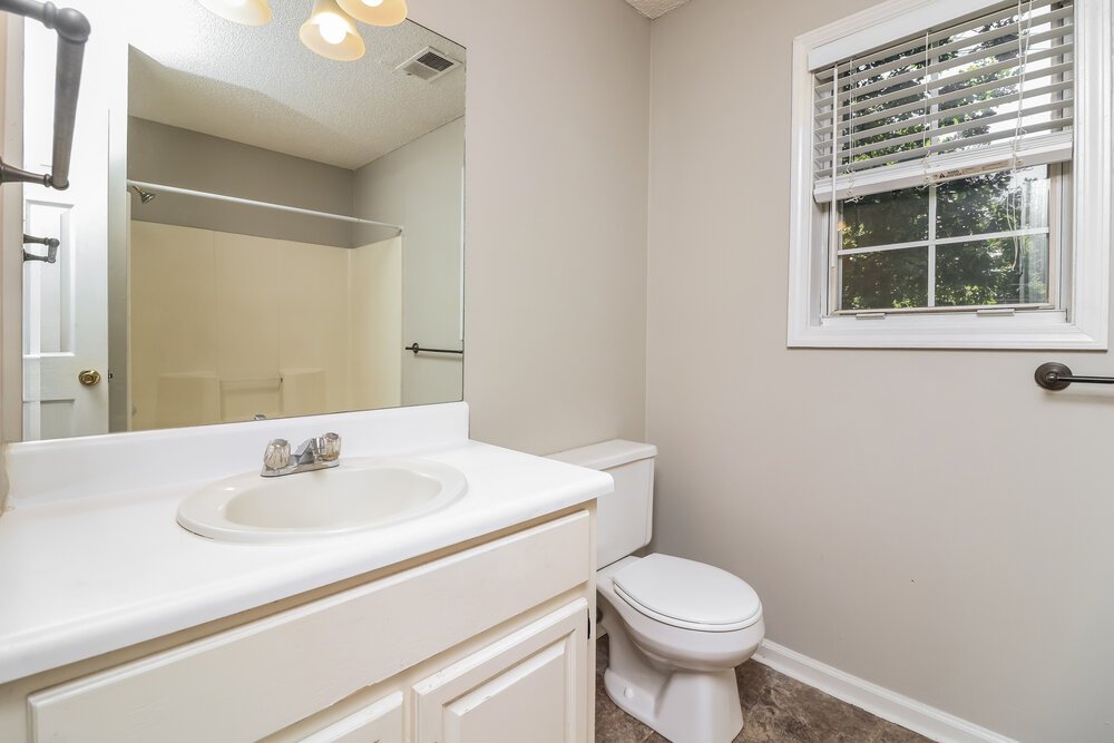 3-Bed Rental on 2249 June Ct photo 16