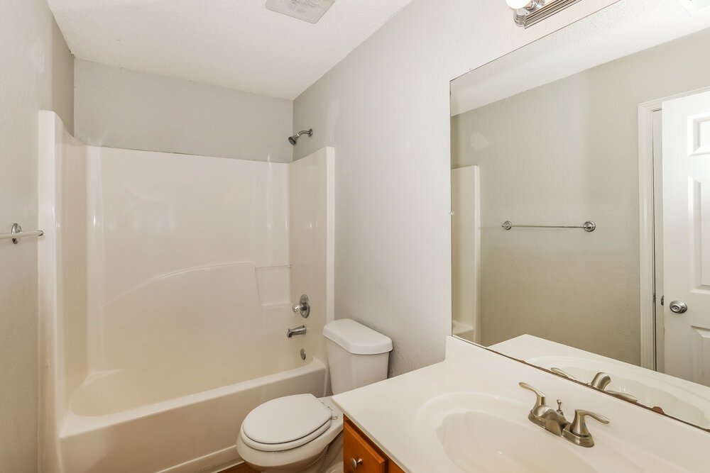 4-Bed Rental on 409 Mazley Drive photo 16