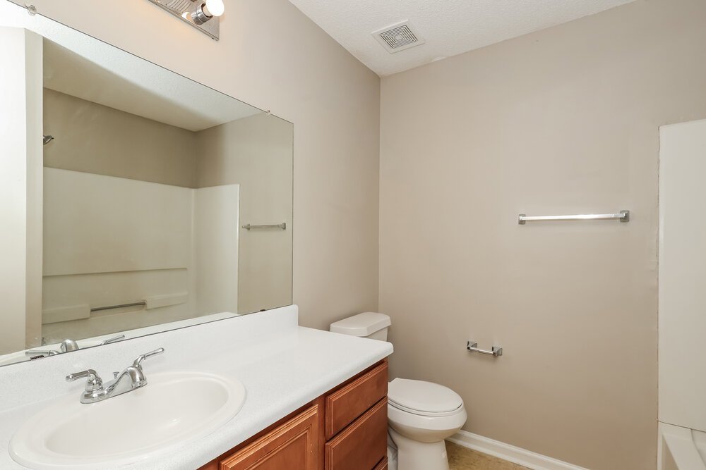 3-Bed Rental on 1462 Riverrock Ct photo 16