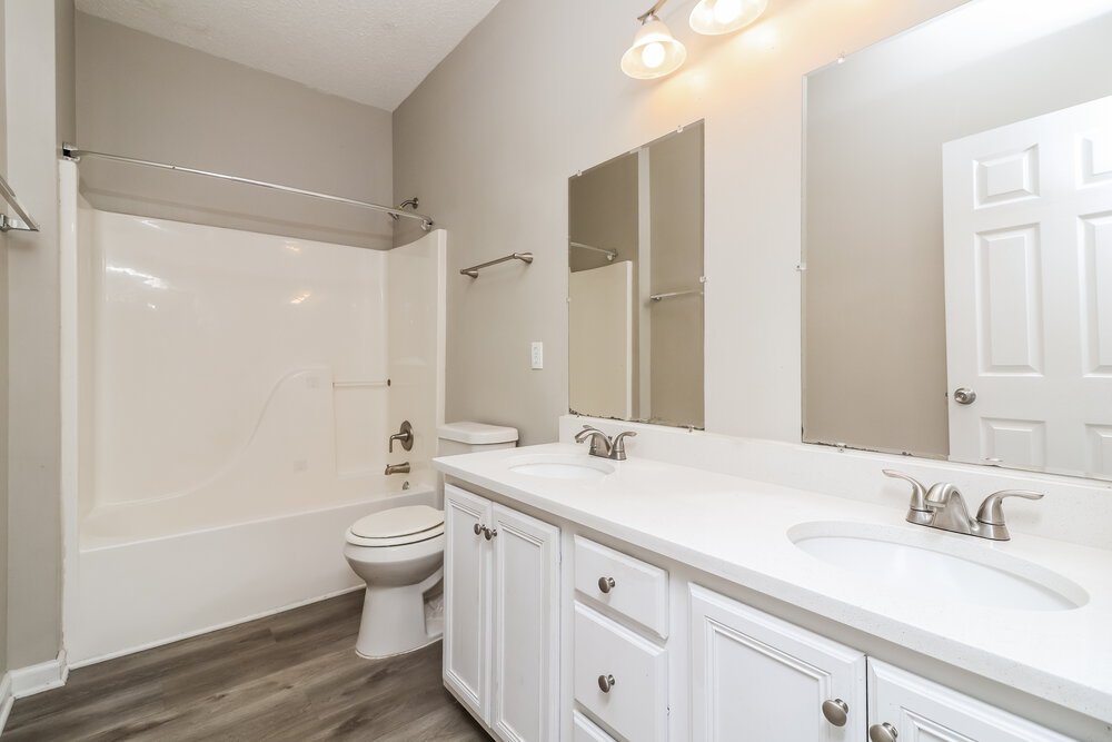 3-Bed Rental on 203 Olde Lexington photo 16