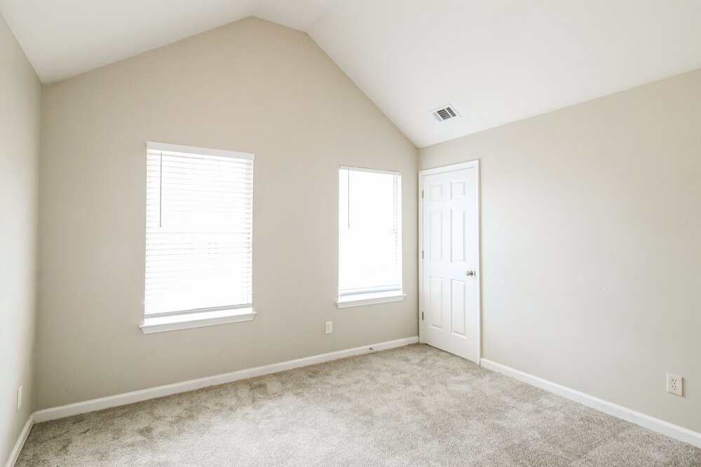 5-Bed Rental on 5848 El Segundo photo 16