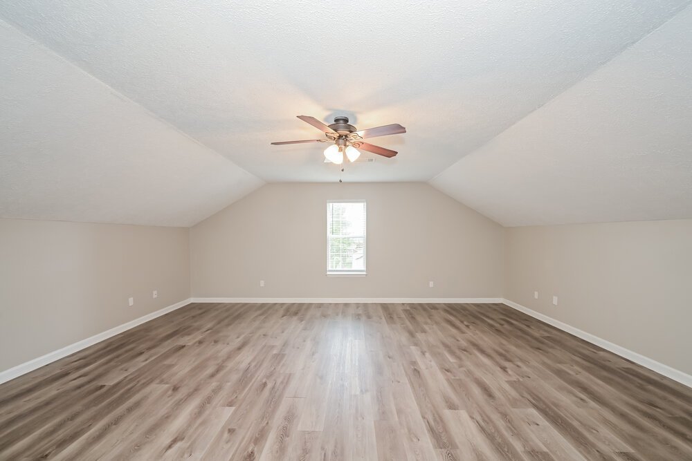 3-Bed Rental on 1703 Jimmy Cv photo 16