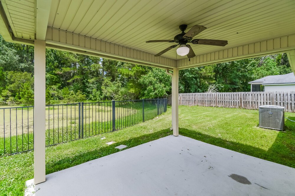 4-Bed Rental on 15847 Rachel Creek photo 16