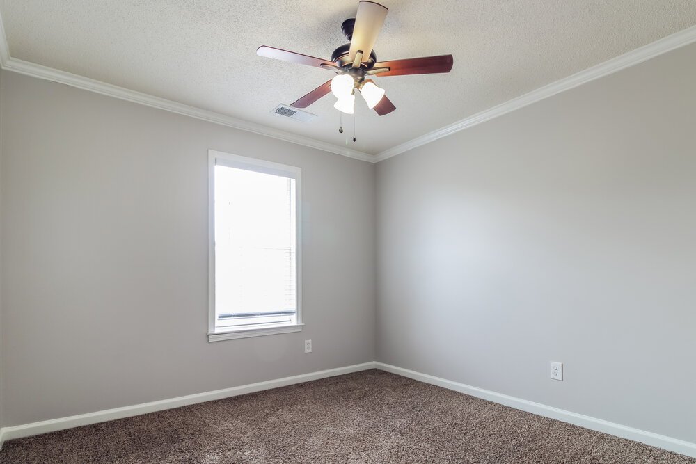 4-Bed Rental on 6331 Fairway Hill photo 16