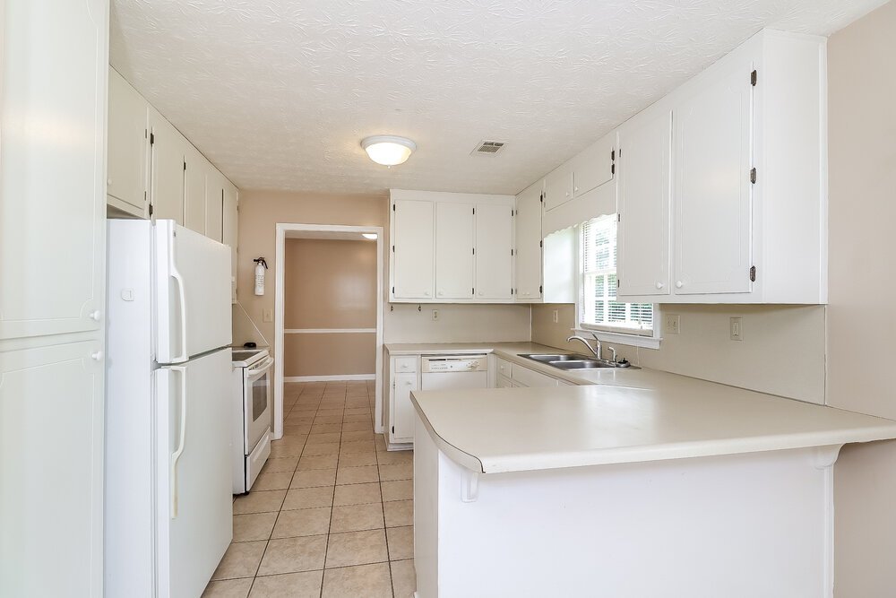 3-Bed Rental on 3935 Willowmeade Drive photo 16