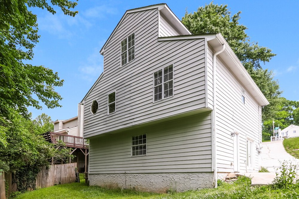 4-Bed Rental on 221 Clydesdale Lane photo 16