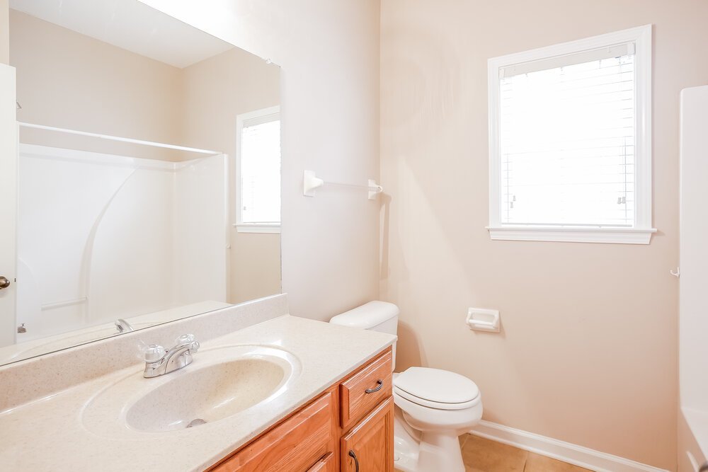 3-Bed Rental on 1112 Averett Ln photo 16