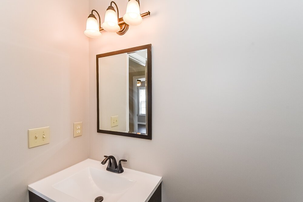 4-Bed Rental on 2091 Samantha Cir photo 16
