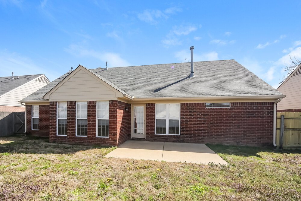 3-Bed Rental on 5683 Antler Trl photo 16