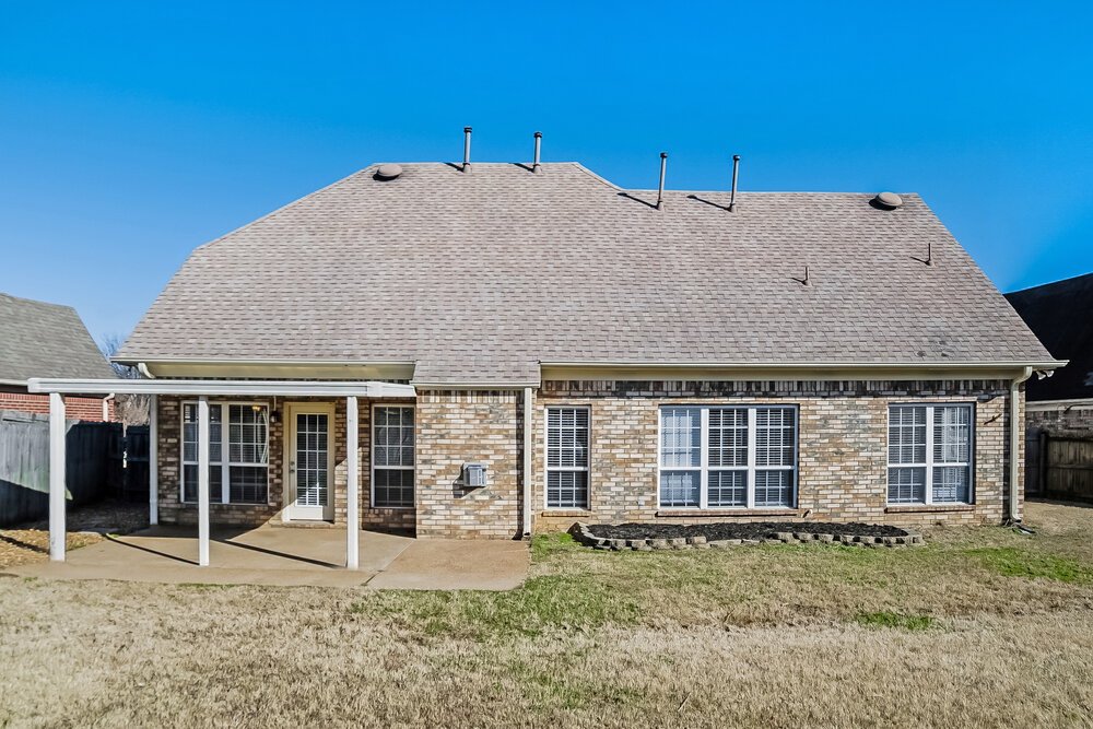 3-Bed Rental on 2221 Linda Shore photo 16